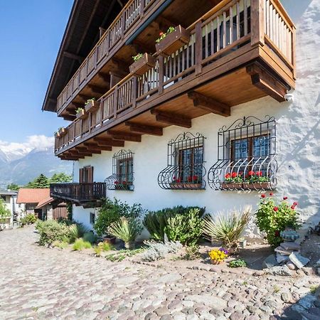 Ferienwohnung Pinot Merano Dış mekan fotoğraf