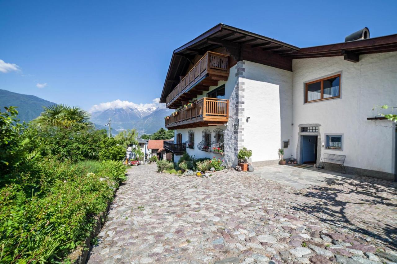 Ferienwohnung Pinot Merano Dış mekan fotoğraf